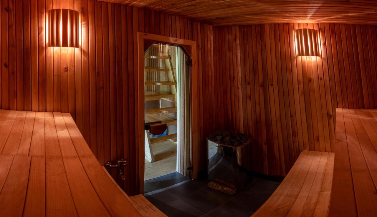 Holiday House With Sauna 采西斯 外观 照片