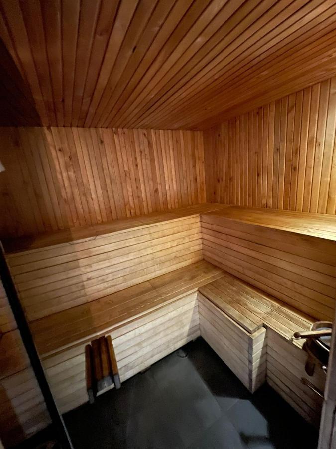 Holiday House With Sauna 采西斯 外观 照片